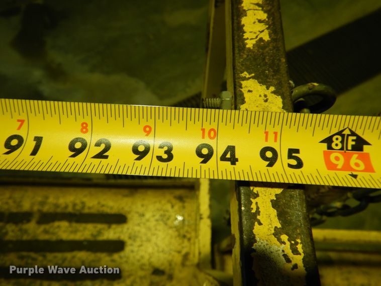 image for item HL9482 Up Right Tiger  scissor lift