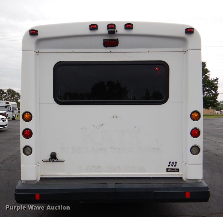 image for item HL9483 2014 Ford E450  shuttle bus