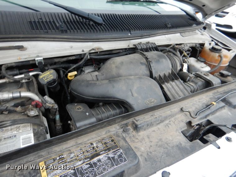 image for item HL9483 2014 Ford E450  shuttle bus