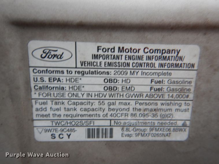 image for item HL9484 2009 Ford E450  shuttle bus