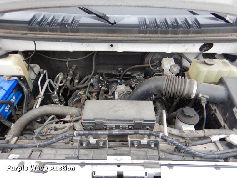 image for item HL9485 2012 VPG MV-1  handicap accessible van