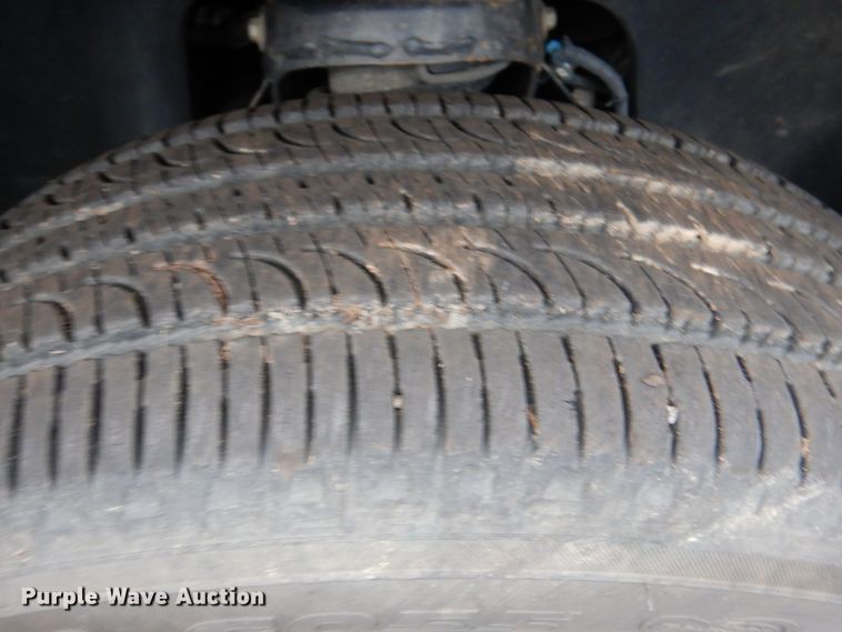 image for item HL9485 2012 VPG MV-1  handicap accessible van