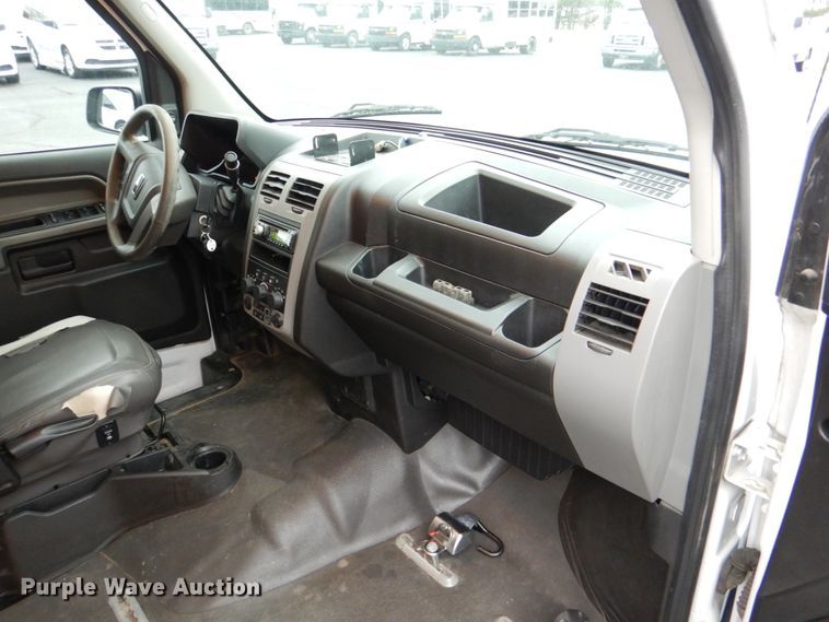 image for item HL9486 2014 Mobility Ventures MV-1  handicap accessible van