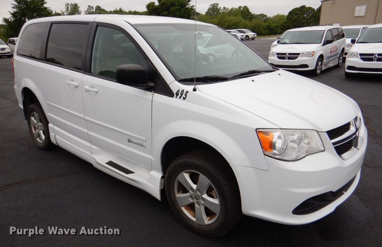 image for item HL9487 2014 Dodge Grand Caravan  handicap accessible van