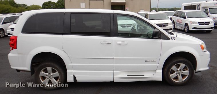 image for item HL9487 2014 Dodge Grand Caravan  handicap accessible van