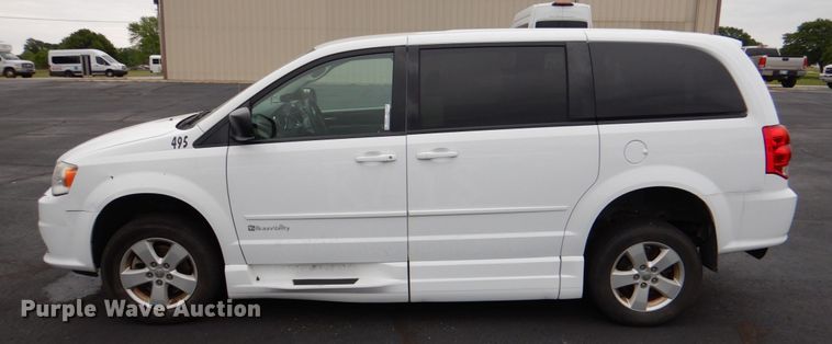 image for item HL9487 2014 Dodge Grand Caravan  handicap accessible van
