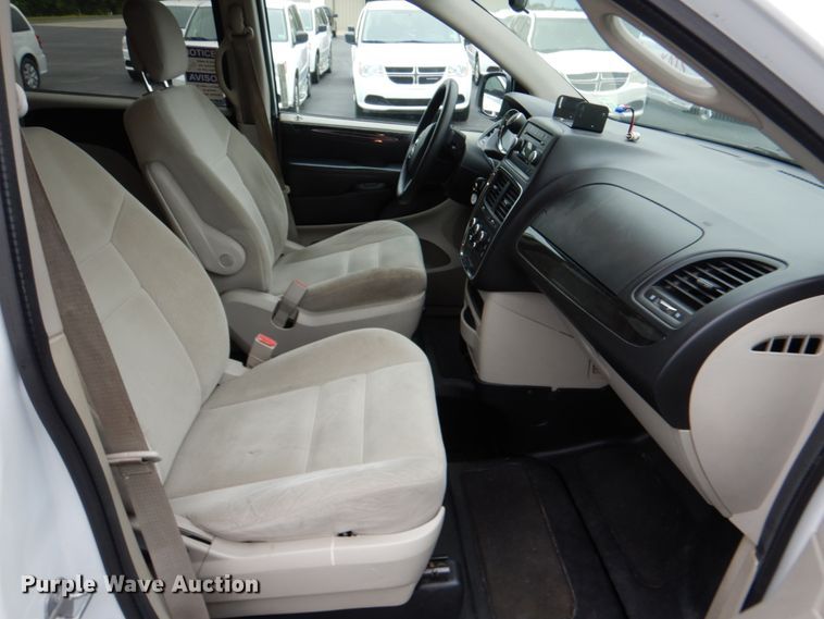 image for item HL9487 2014 Dodge Grand Caravan  handicap accessible van