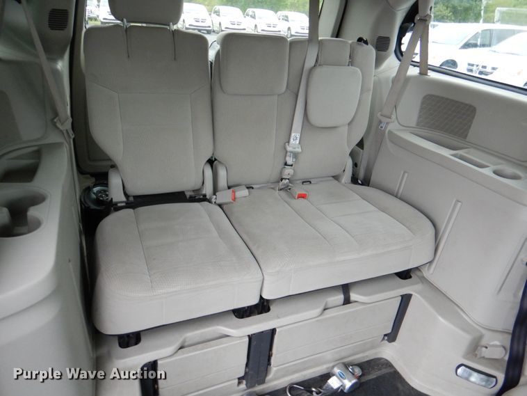 image for item HL9487 2014 Dodge Grand Caravan  handicap accessible van