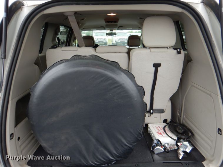 image for item HL9487 2014 Dodge Grand Caravan  handicap accessible van