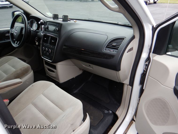 image for item HL9488 2014 Dodge Grand Caravan  handicap accessible van