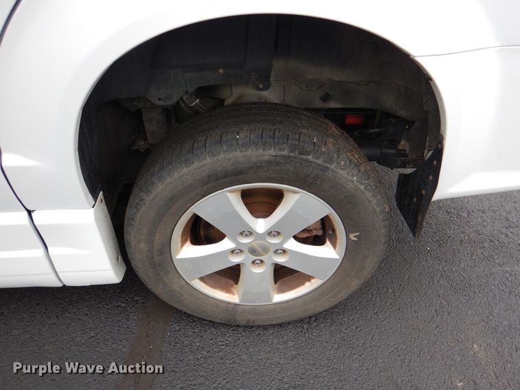 image for item HL9488 2014 Dodge Grand Caravan  handicap accessible van