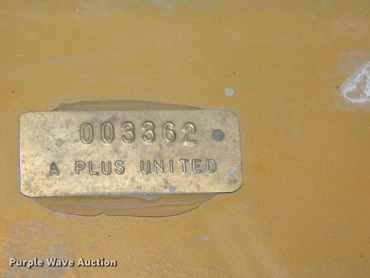 image for item HX9296 Caterpillar D8T KPZ surge tank