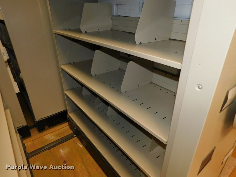 image for item HX9297 Storage retrieval system