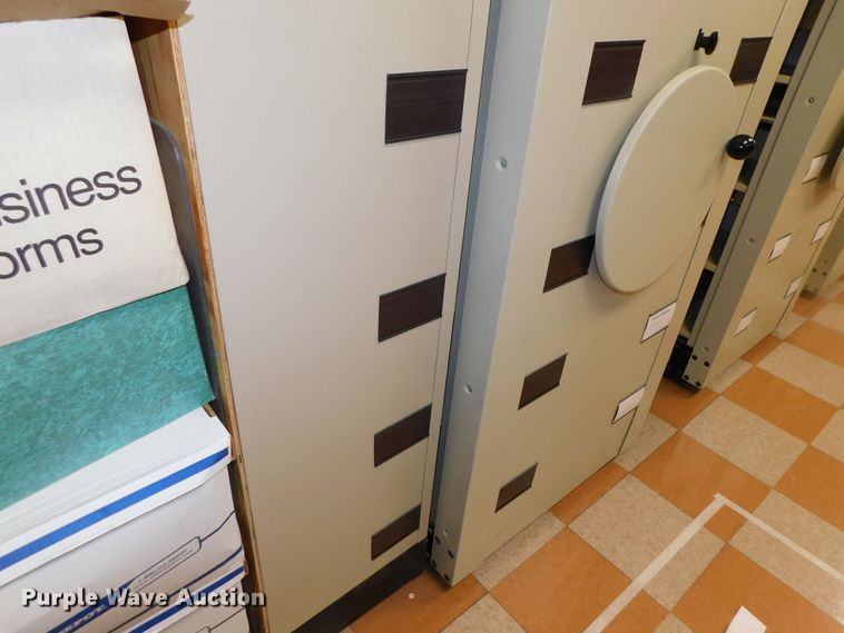 image for item HX9297 Storage retrieval system