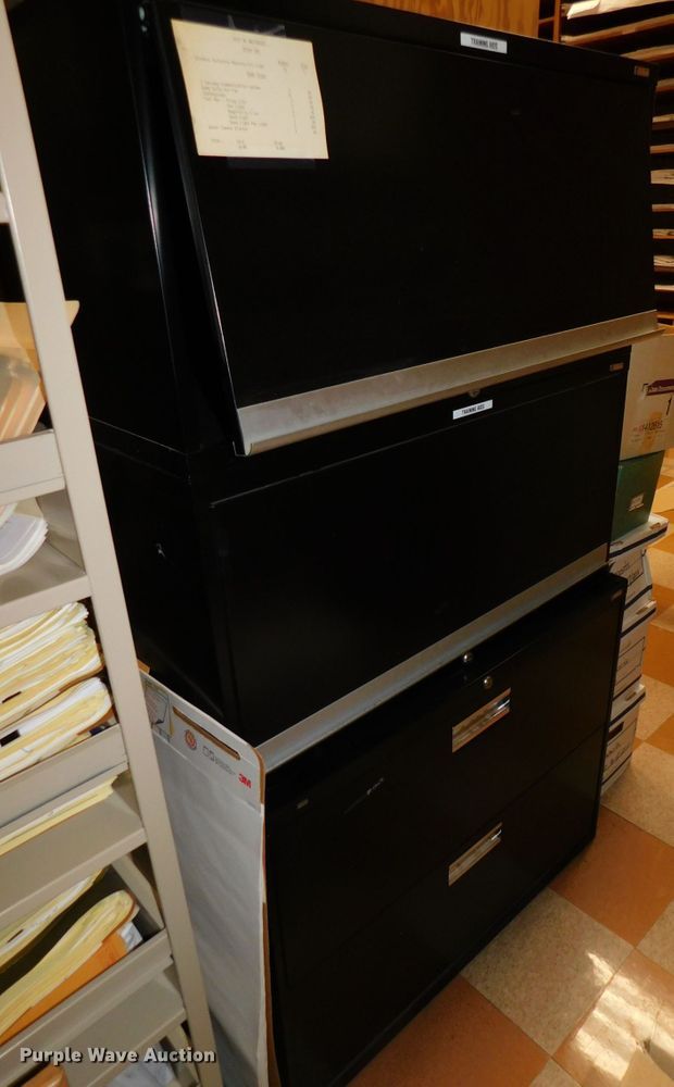 image for item HX9298 (2) storage cabinets