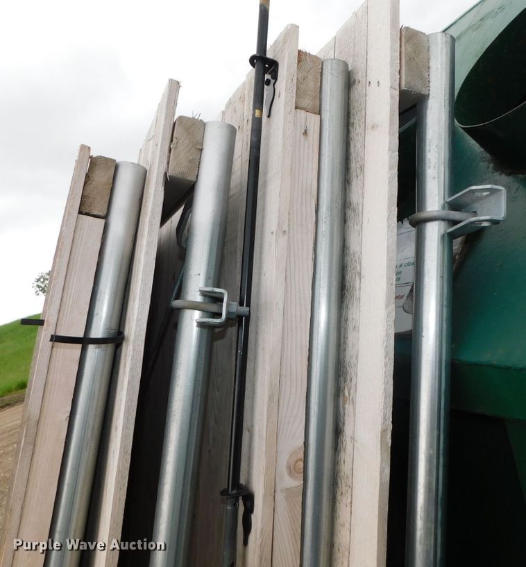 image for item HX9319 (6) American Fence wooden fence sections