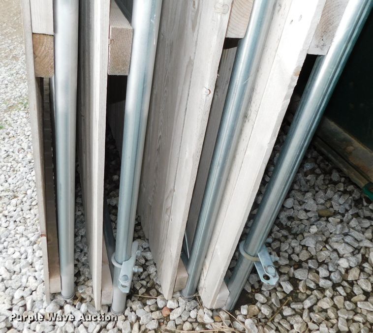 image for item HX9319 (6) American Fence wooden fence sections