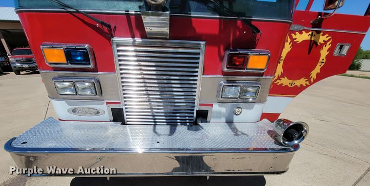 image for item IF9747 1989 Pierce  ladder fire truck