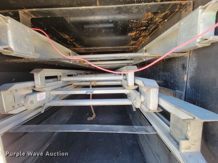 image for item IF9747 1989 Pierce  ladder fire truck