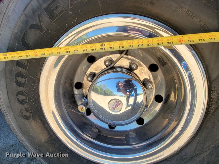 image for item IF9747 1989 Pierce  ladder fire truck