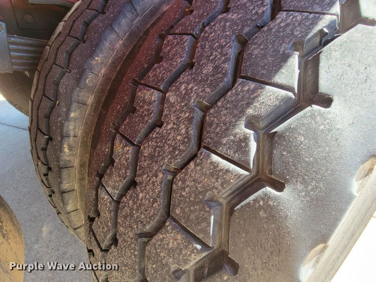 image for item IF9747 1989 Pierce  ladder fire truck