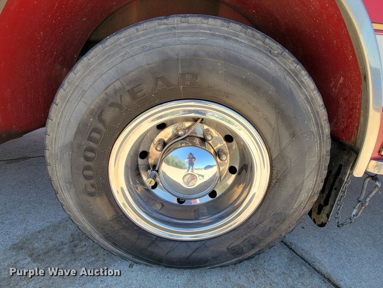 image for item IF9747 1989 Pierce  ladder fire truck