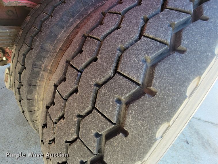 image for item IF9747 1989 Pierce  ladder fire truck