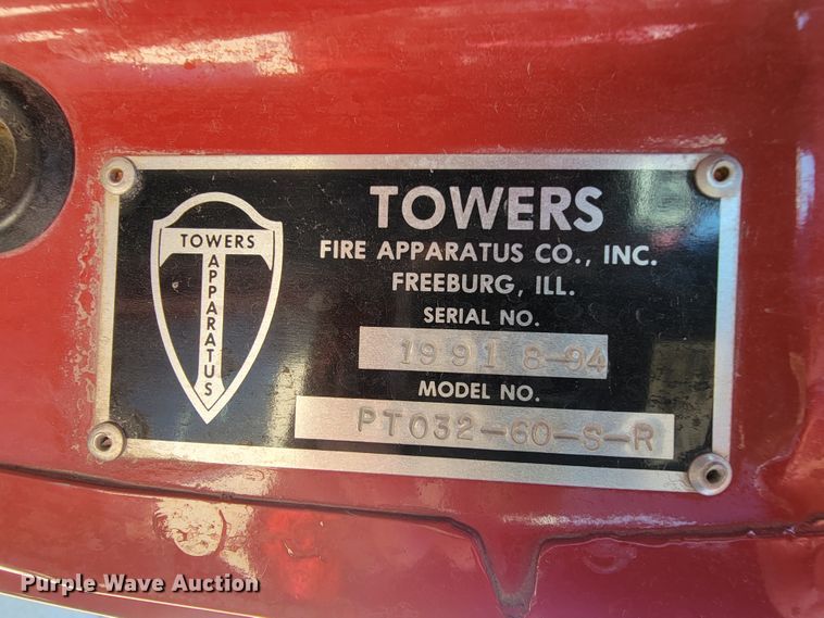 image for item IF9748 1994 Ford F450 Super Duty  pumper fire truck