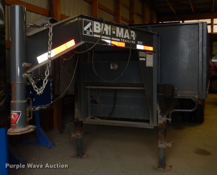 image for item II9913 2003 Bri-Mar  dump trailer