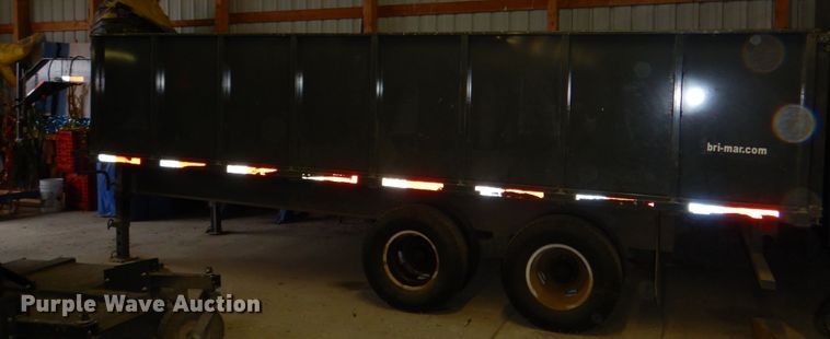 image for item II9913 2003 Bri-Mar  dump trailer