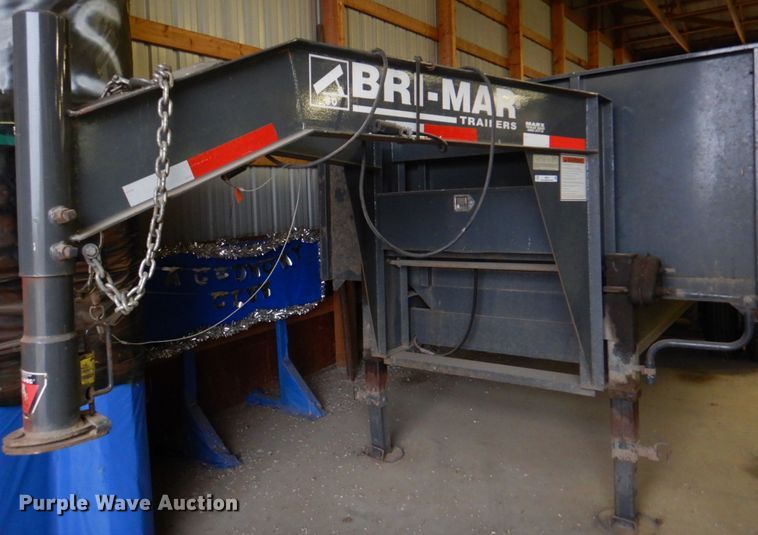 image for item II9913 2003 Bri-Mar  dump trailer