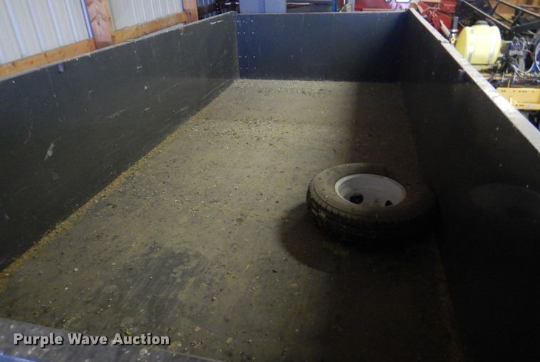 image for item II9913 2003 Bri-Mar  dump trailer