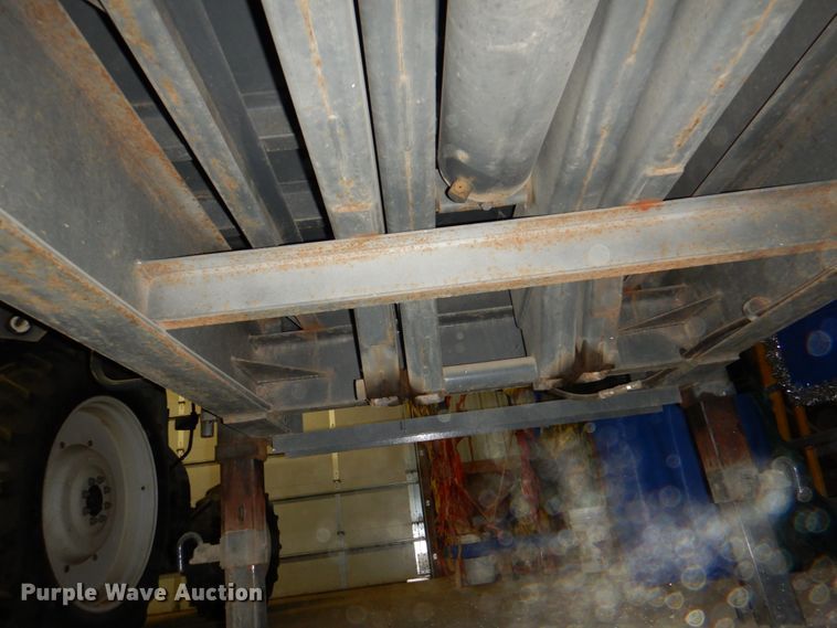 image for item II9913 2003 Bri-Mar  dump trailer