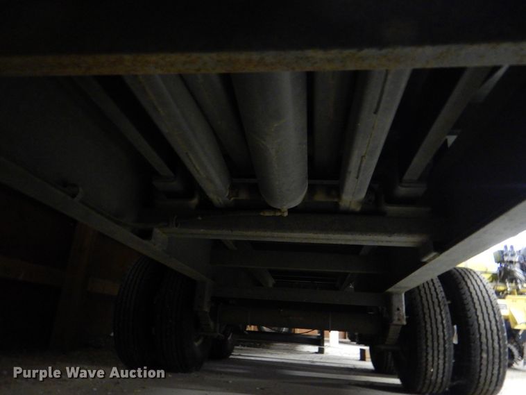 image for item II9913 2003 Bri-Mar  dump trailer