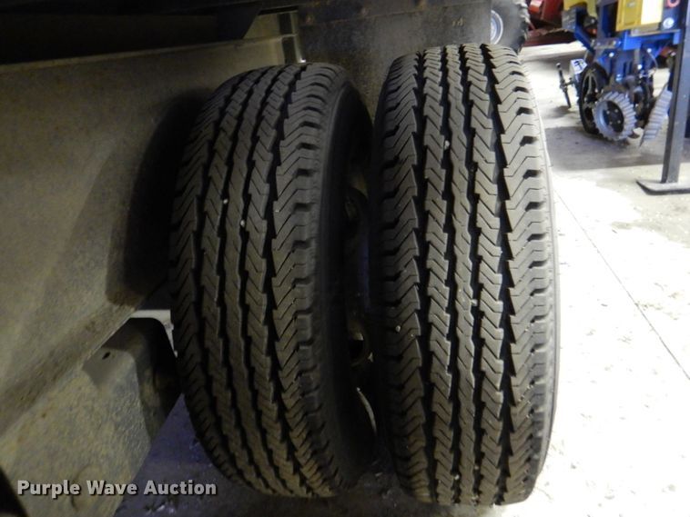 image for item II9913 2003 Bri-Mar  dump trailer