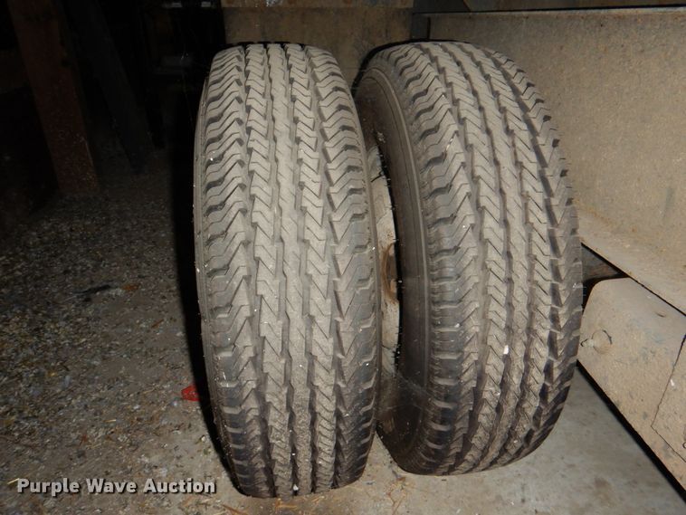 image for item II9913 2003 Bri-Mar  dump trailer