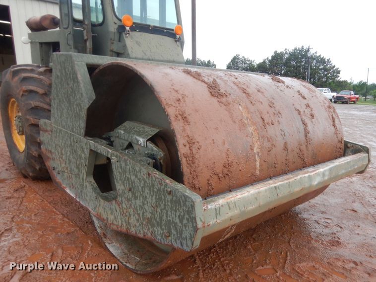 image for item IP9815 1981 Raygo  single drum roller