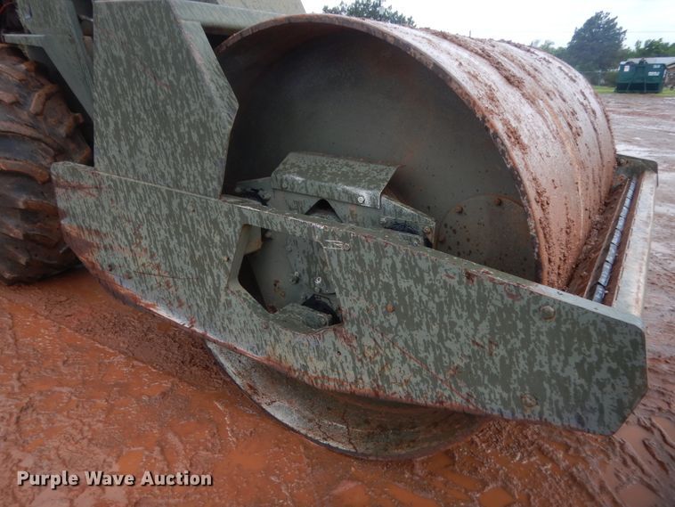 image for item IP9815 1981 Raygo  single drum roller