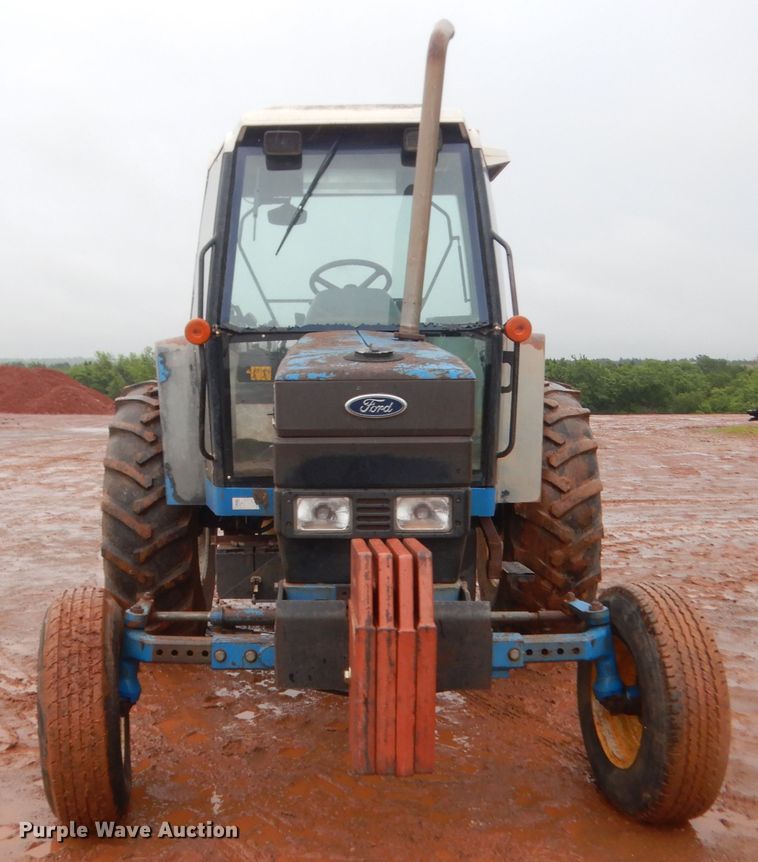 image for item IP9816 Ford 7740  tractor