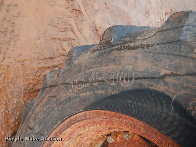 image for item IP9816 Ford 7740  tractor