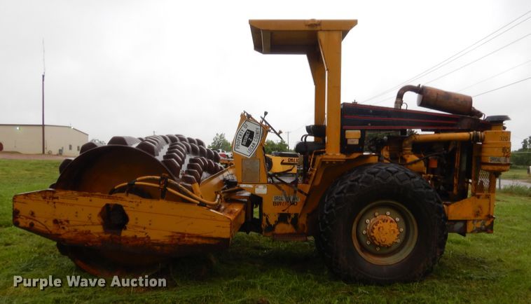 image for item IP9819 Koehring BW210PD6  single drum roller