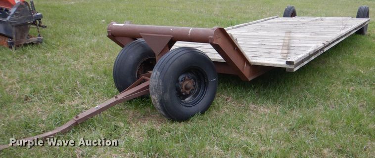 image for item IQ9259 Hay bale trailer