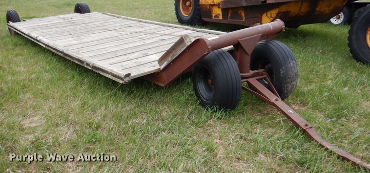 image for item IQ9259 Hay bale trailer