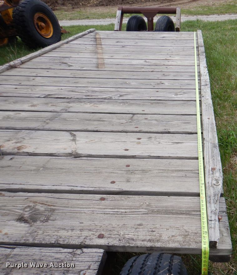 image for item IQ9259 Hay bale trailer