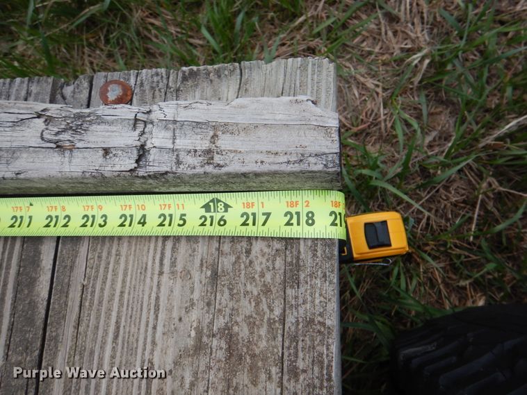 image for item IQ9259 Hay bale trailer