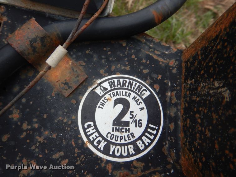 image for item IQ9261 2016 H&H Trailers  tilt deck equipment trailer