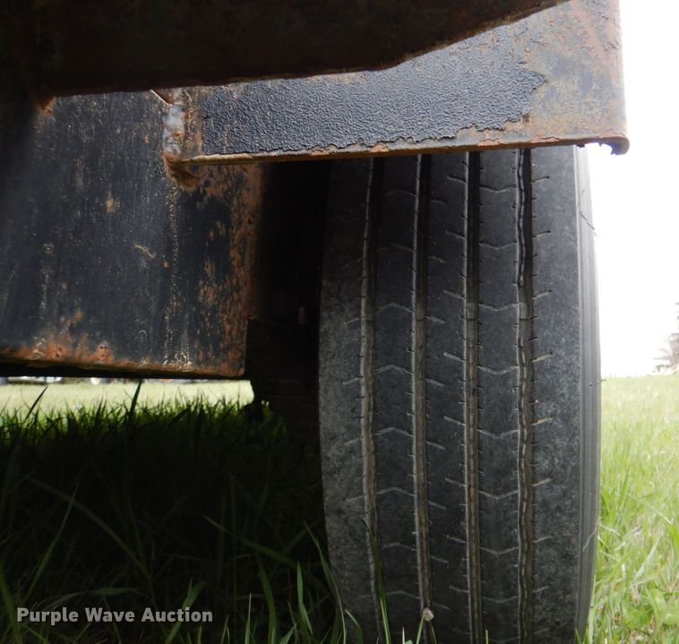 image for item IQ9261 2016 H&H Trailers  tilt deck equipment trailer