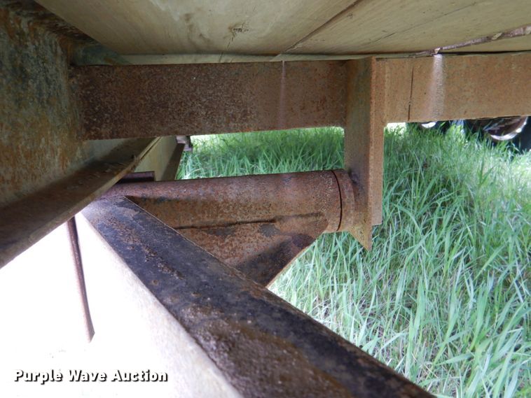 image for item IQ9261 2016 H&H Trailers  tilt deck equipment trailer