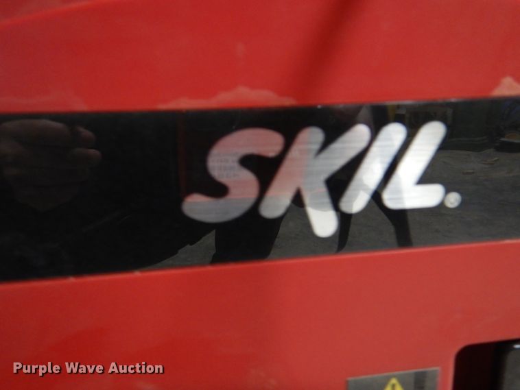 Skil 3385 bandsaw in Winterset, IA Item IQ9370 sold Purple Wave