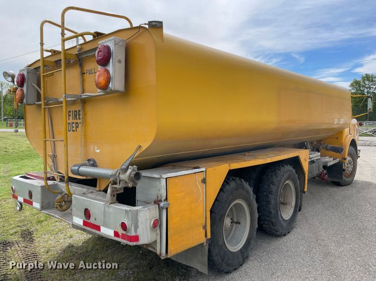 image for item IR9944 1968 GMC 8500  water truck